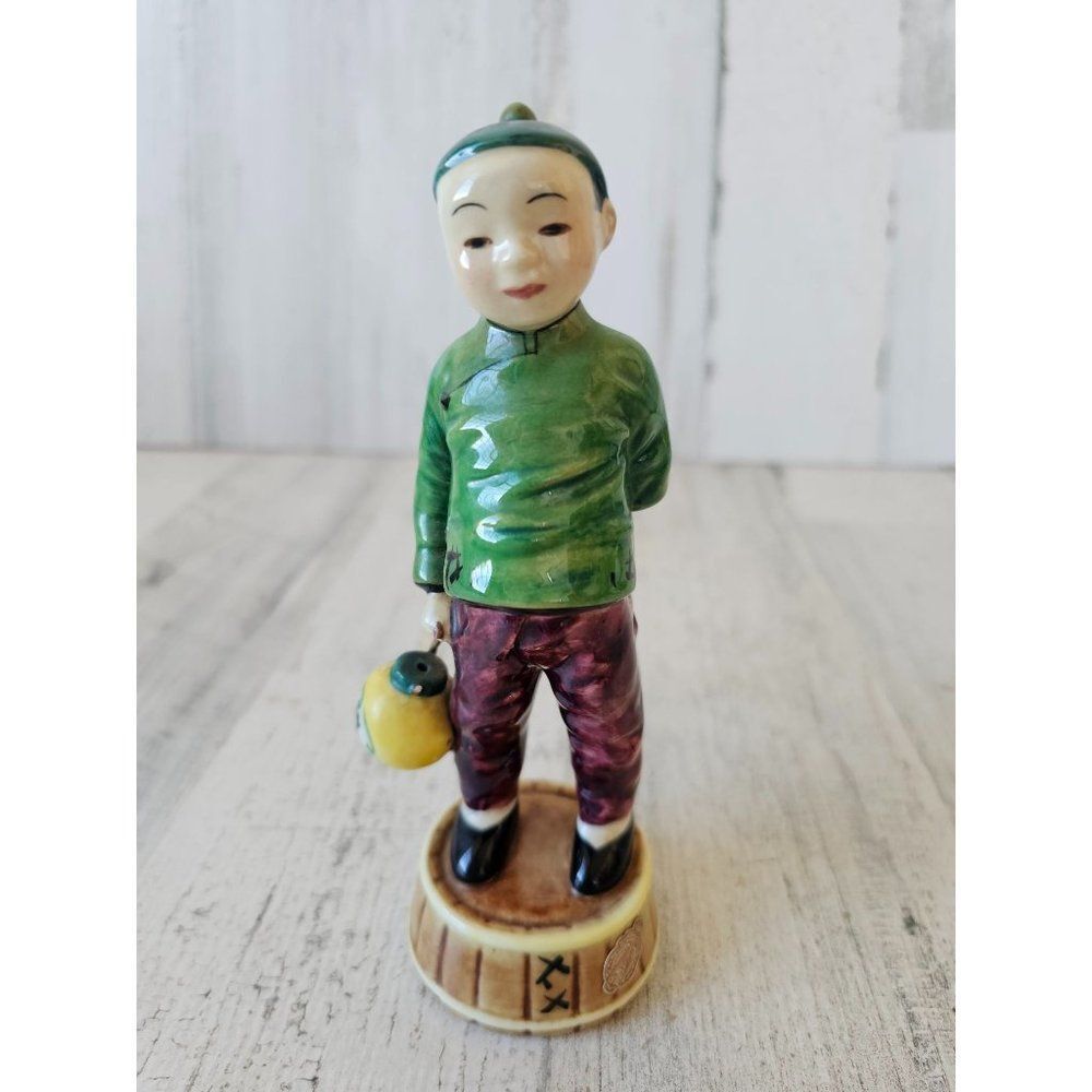 Gort vintage boy CL4820F-Lin Chinese Japanese lantern green figurine‎ statue
